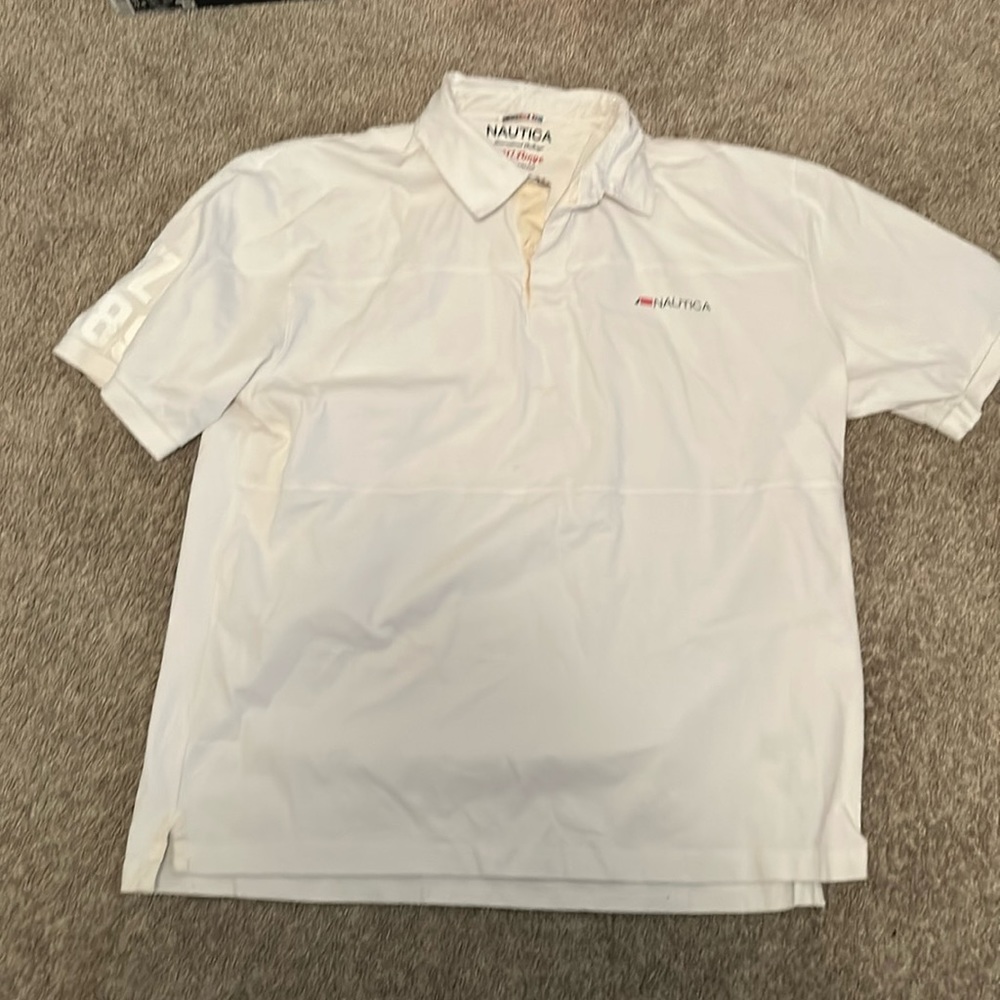 Men’s white 2x shirt